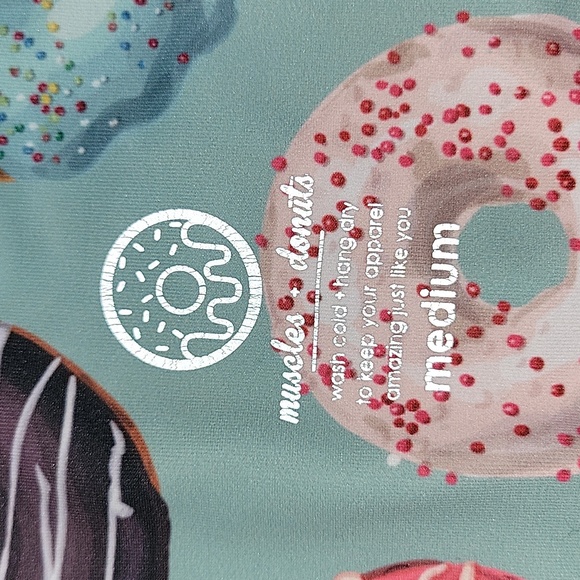 โจ๏ธ 2/$10 Muscles + Donuts leggings - Picture 2 of 2